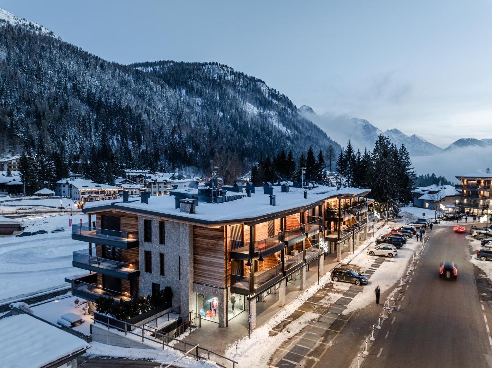 MadonnaCampiglio Wood公寓 外观 照片